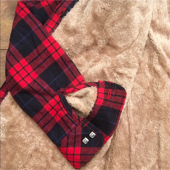 ‼️SOLD‼️FAUX FUR LINED - Picture 7 of 8